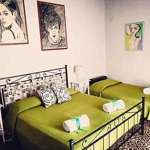 https://casa-elide.sicilyhotelsitaly.net